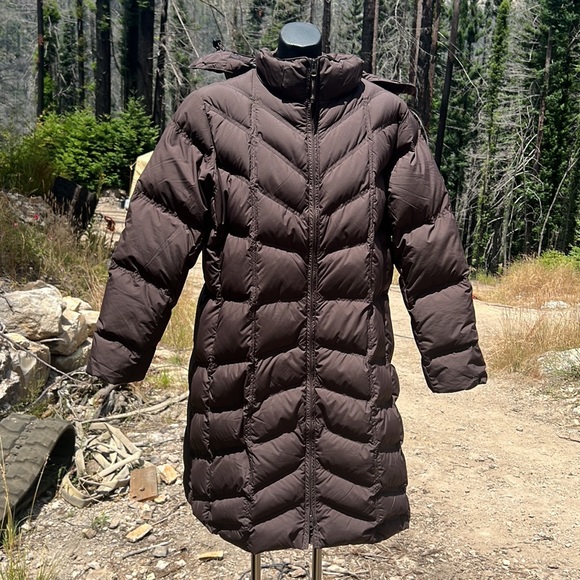 L.L. Bean Jackets & Blazers - LL Bean Down long removable hood puffer jacket ultra warm stylish size XL brown